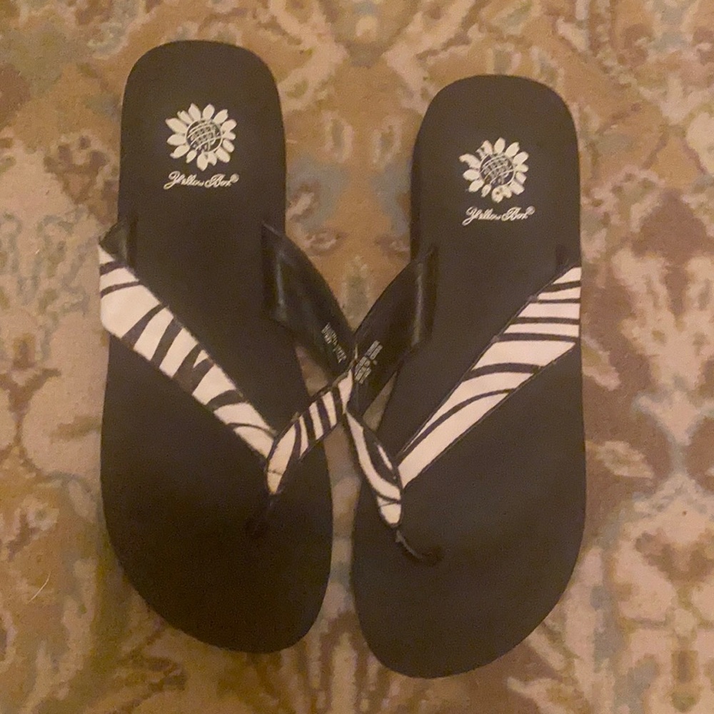 Zebra yellow box flip flops